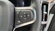 Volvo XC40 2.0 B3P Plus Dark 5dr Auto Petrol Estate